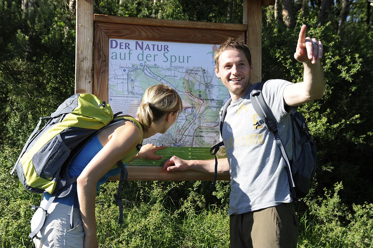 Wandertafel Der Natur auf der Spur