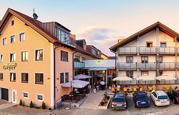 landhotel-geyer_panorama-aussen