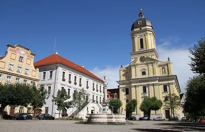 Hofkirche am Karlsplatz