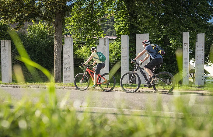 Kunstwerk "No limit" am Altmühltal- und Limesradweg Kipfenberg