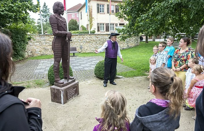 Führung im Schlossgraben des Stadtschlosses