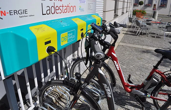 E-Bike-Ladestation am Rathausplatz