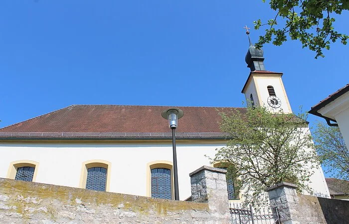 Kath. Kirche St. Johannes Evangelist Walting