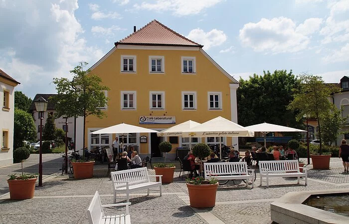 Cafe Lebenskunst Außenbereich 1