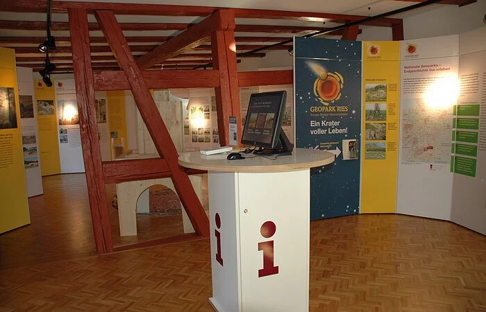 Terminal im Geopark Infozentrum in Nördlingen