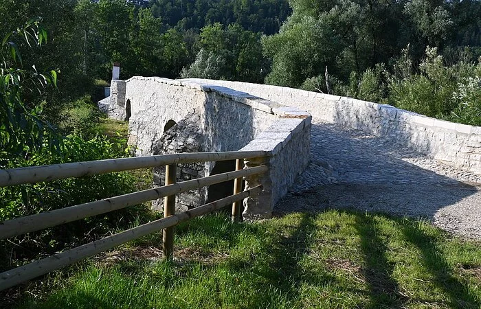 Steinerne Brücke in Kinding