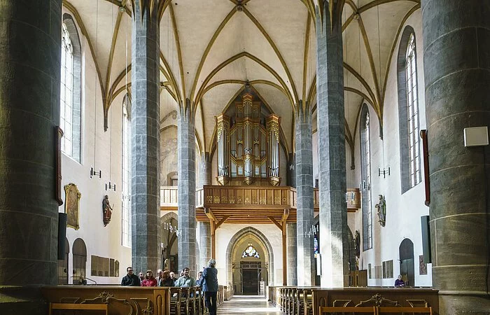 Führung im Neumarkter Münster St. Johannes