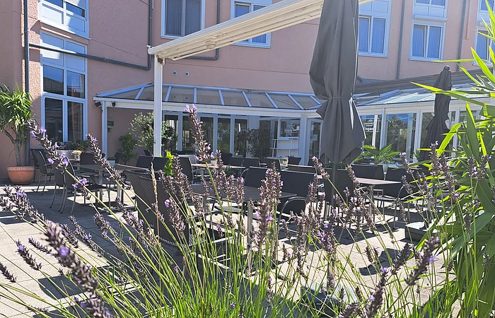 Terrasse des Parkhotel Altmühltal in Gunzenhausen