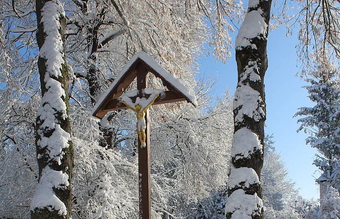 Kreuz an der Laber