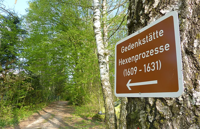 Startpunkt St. Gundekarstraße mit Parkplatz