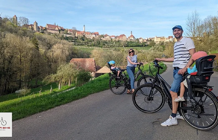 Rent a bike Rothenburg mit den Fahrrädern unterwegs