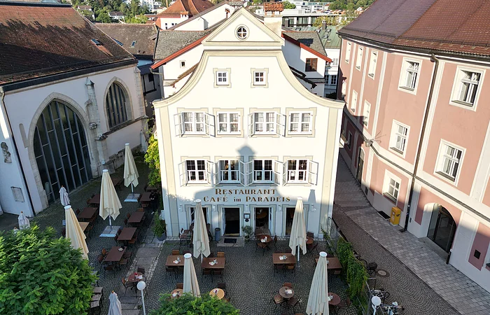 Zu Gast im Café Paradeis in Eichstätt Außenansicht